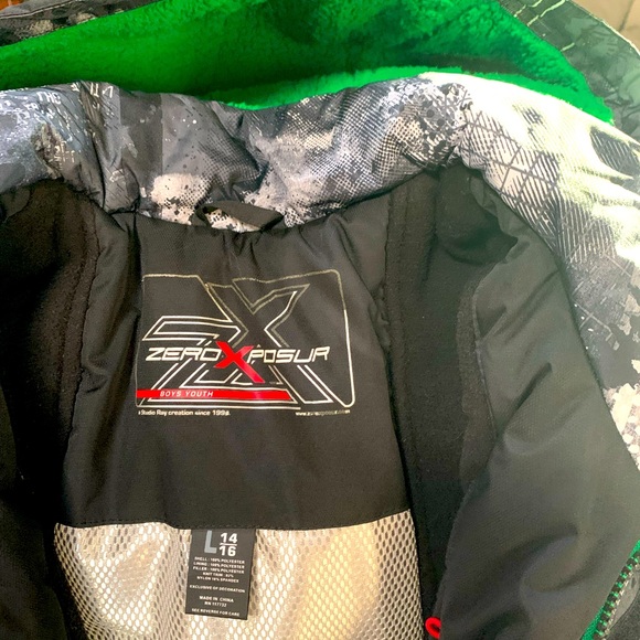 Very nice ZeroXposur brand Boys Youth Large 14/16 winter coat. - Picture 2 of 4